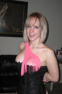 , 23  female escort, oakville